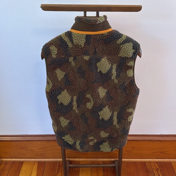 Patagonia Camo _ Glamo Pile Sherpa Vest Medium STY23048FA18 - Picture 3 of 4